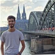 Mathe-Tutor für alle Klassenstufen
Benötigst du Unterstützung in Mathe? Als erfahrener Mathe-Tutor biete ich maßgeschneiderte Lernunterstützung für Schüler aller Klassenstufen an. Mit einem Abschluss in Mathematik und meiner Leidenschaft für das Fach h